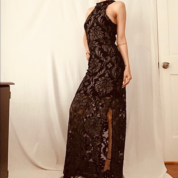 Veronica M elegant  halter prom dress - Picture 2 of 6